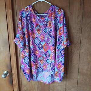 Dear Scarlett Women's Oversized Colorful Short Sleeve Top Size M NWT